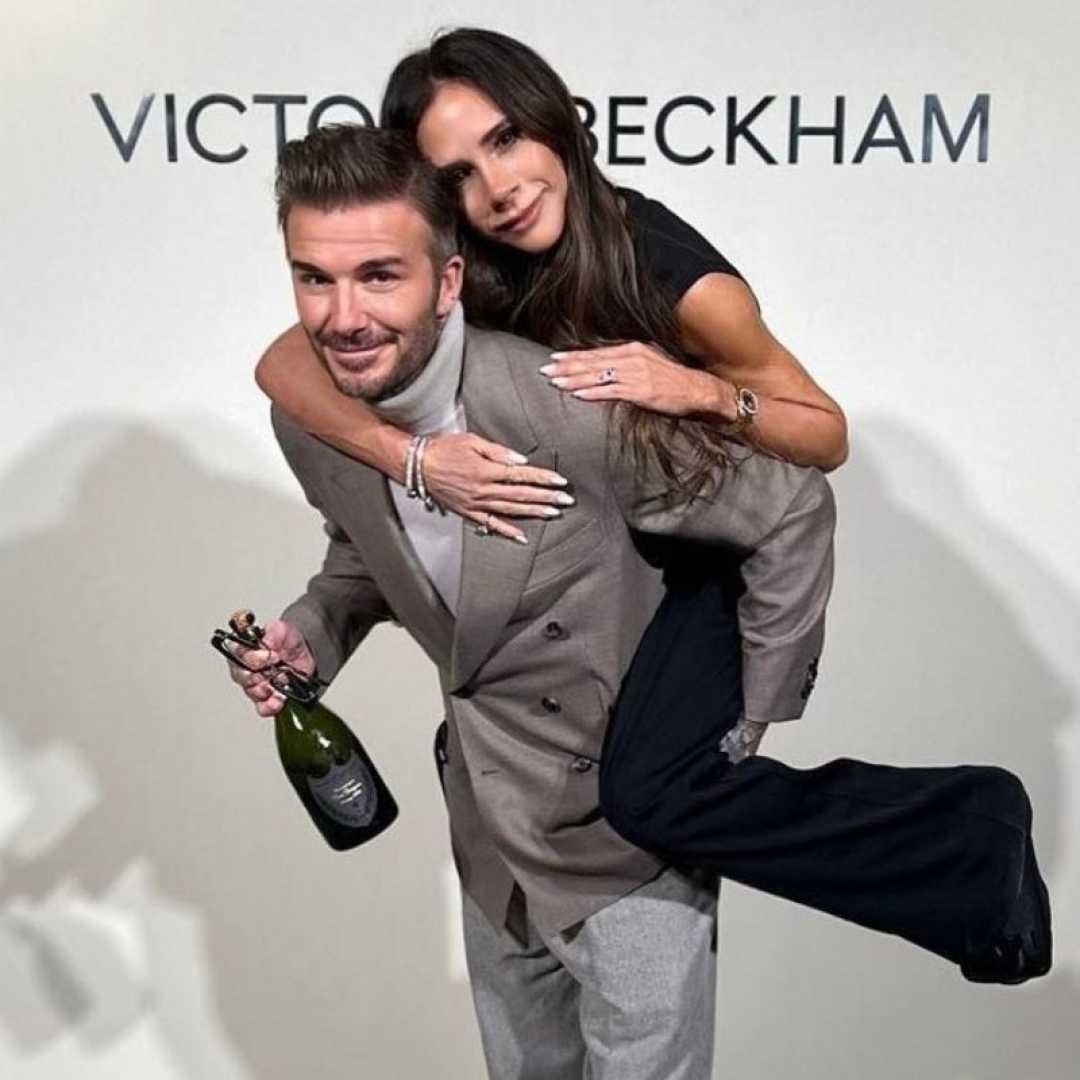 Victoria Beckham And David Beckham Couple Reflection