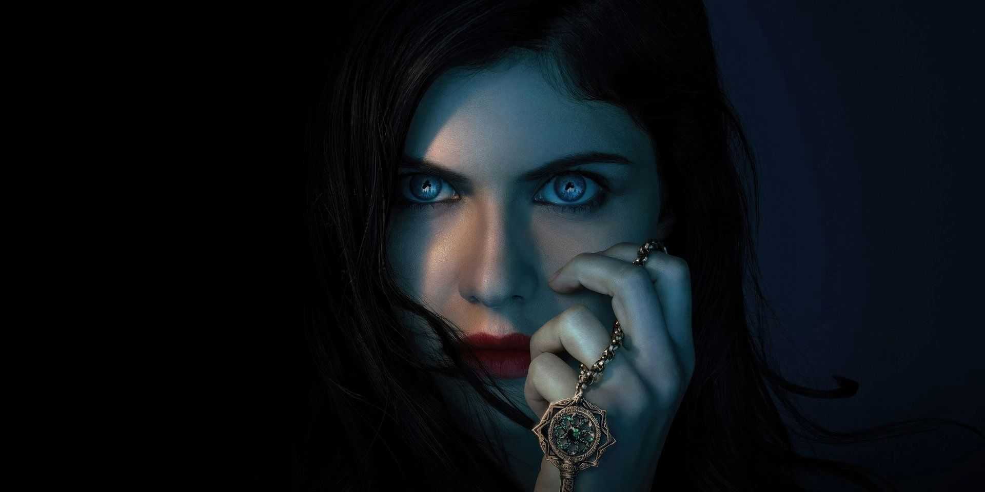 Alexandra Daddario Wonder Woman Catwoman Fan Art