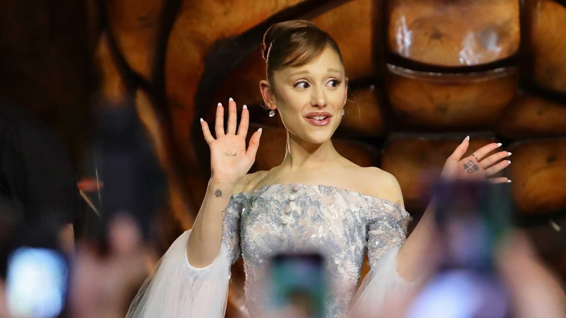 Ariana Grande Singapore Premiere Incident