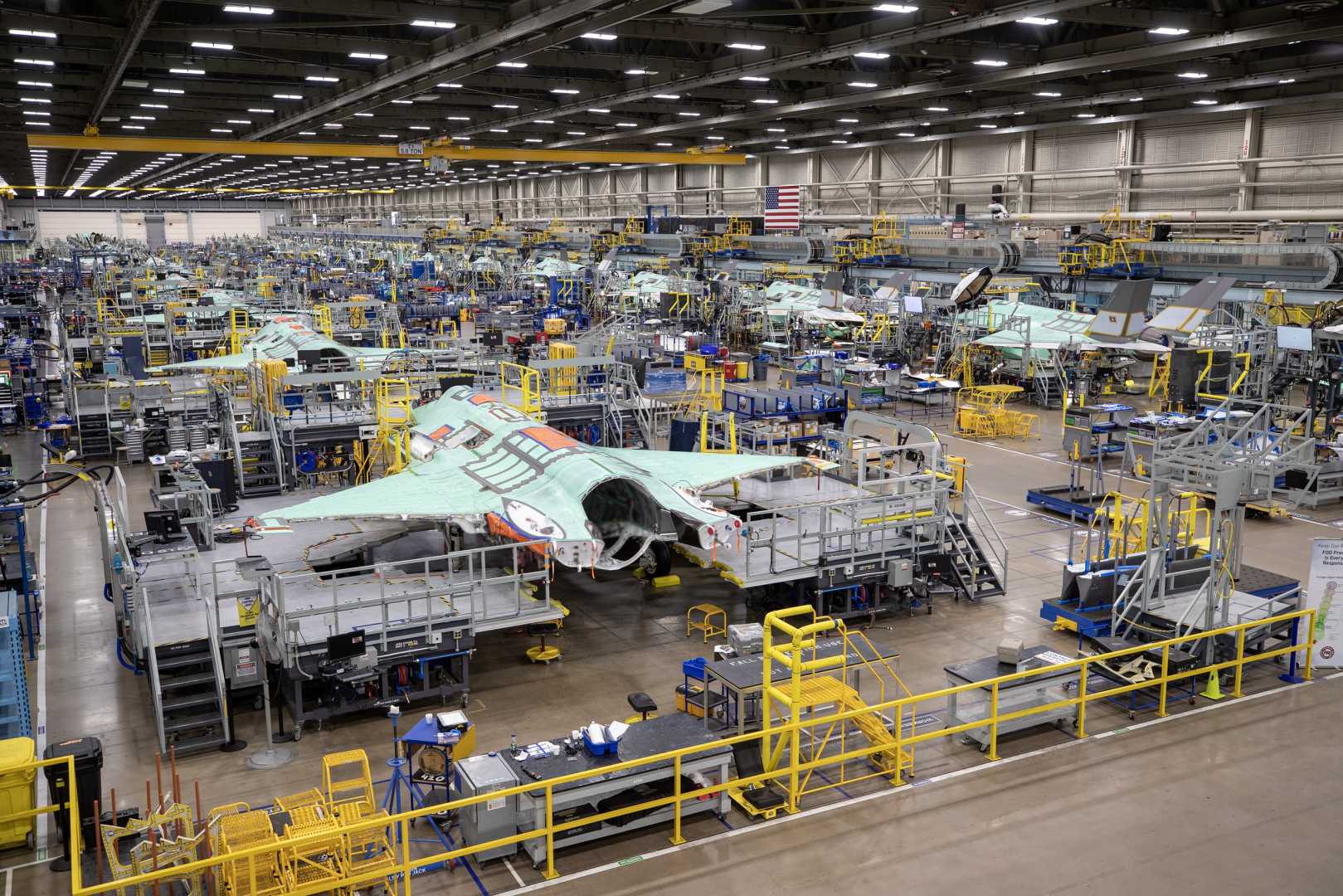 F 35 Lightning Ii Fighter Jet Production