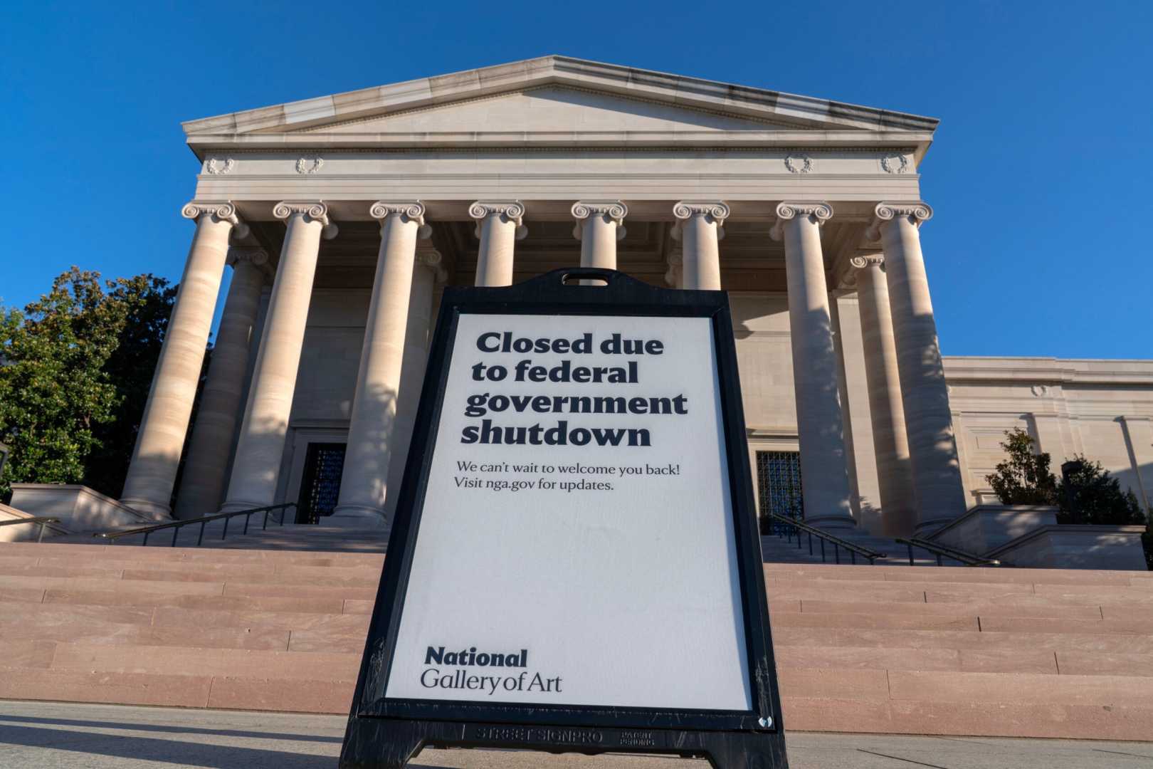 Federal Workers Job Reinstatement Government Shutdown