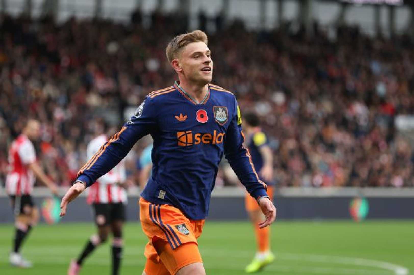 Harvey Barnes Newcastle Scotland Football