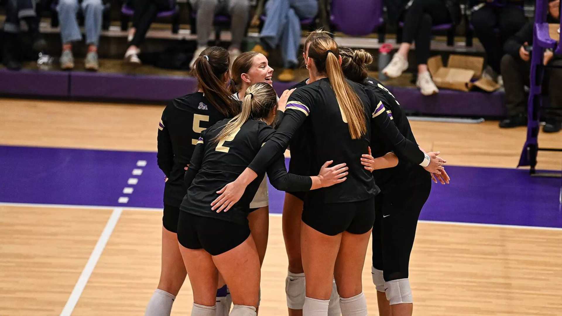 James Madison University Volleyball Game