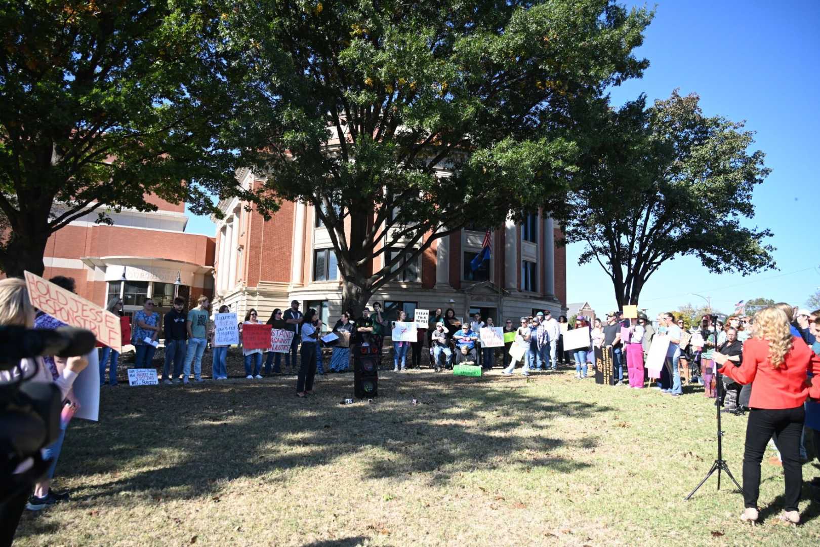 Jesse Butler Protests Oklahoma Courthouse