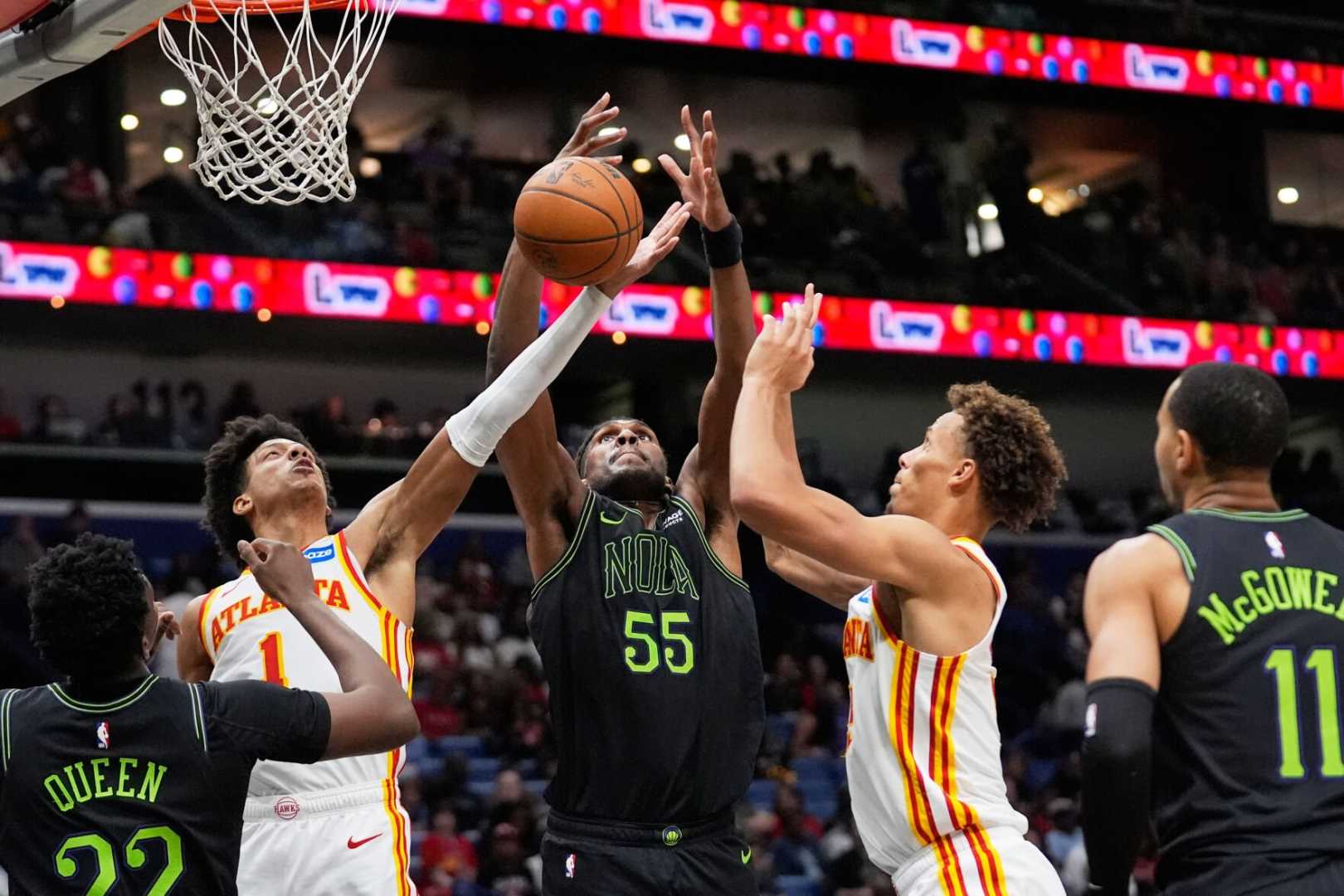 Kevon Looney Pelicans Warriors Game