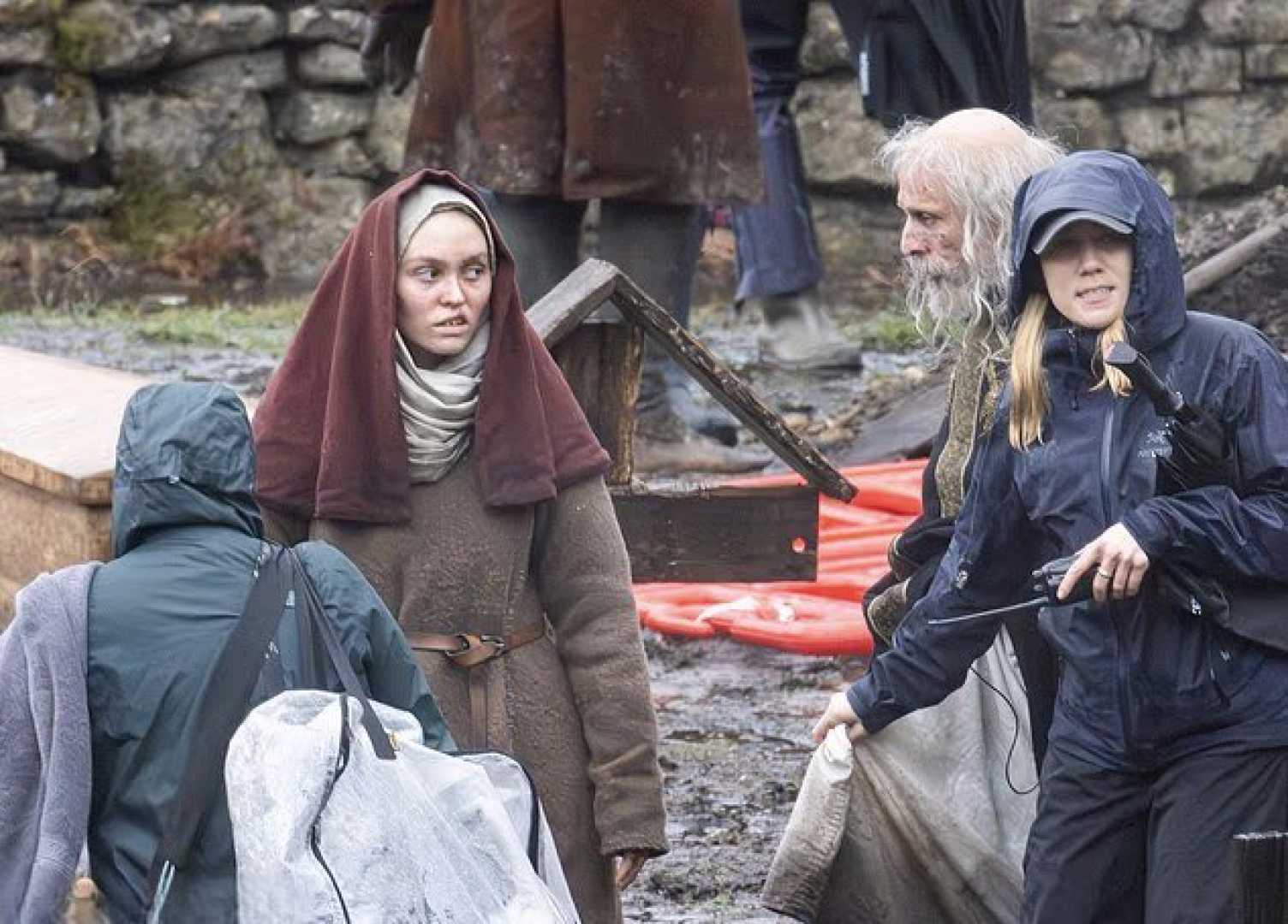 Lily Rose Depp Werwulf Movie Set