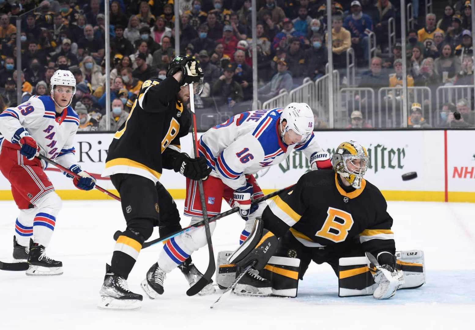 Nhl Thanksgiving Showdown Bruins Rangers
