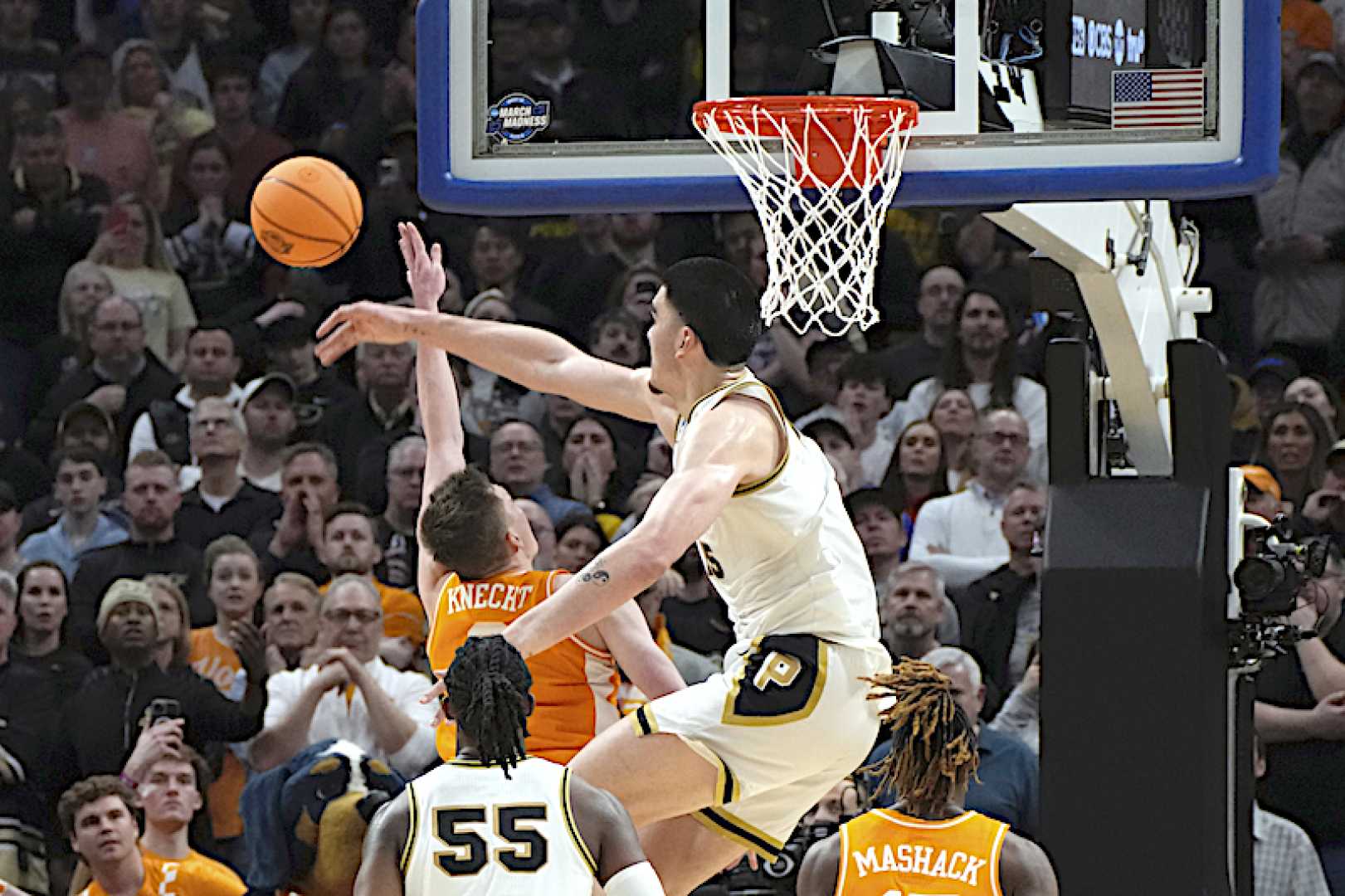 Purdue Tennessee Basketball Teams Action