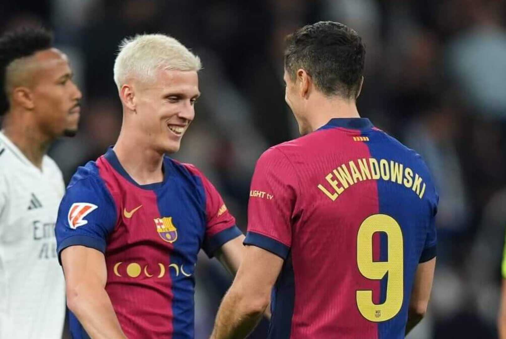 Robert Lewandowski And Dani Olmo Fc Barcelona