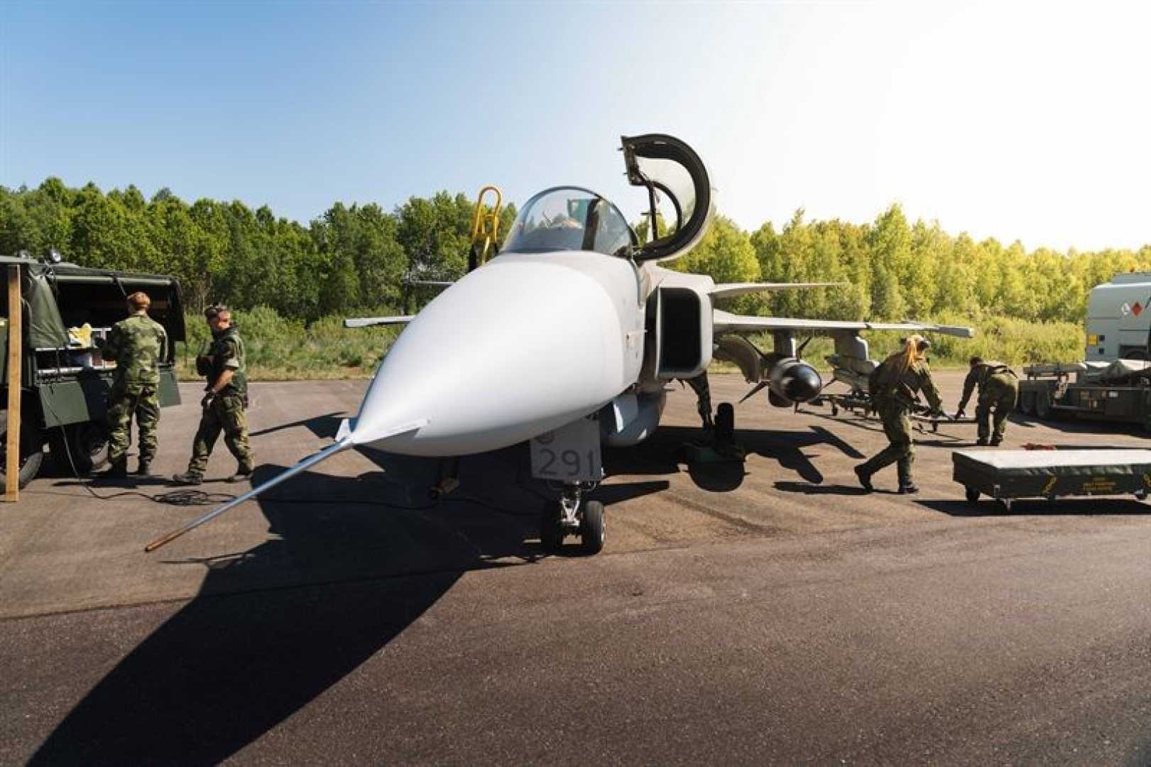 Saab Defense Contracts News