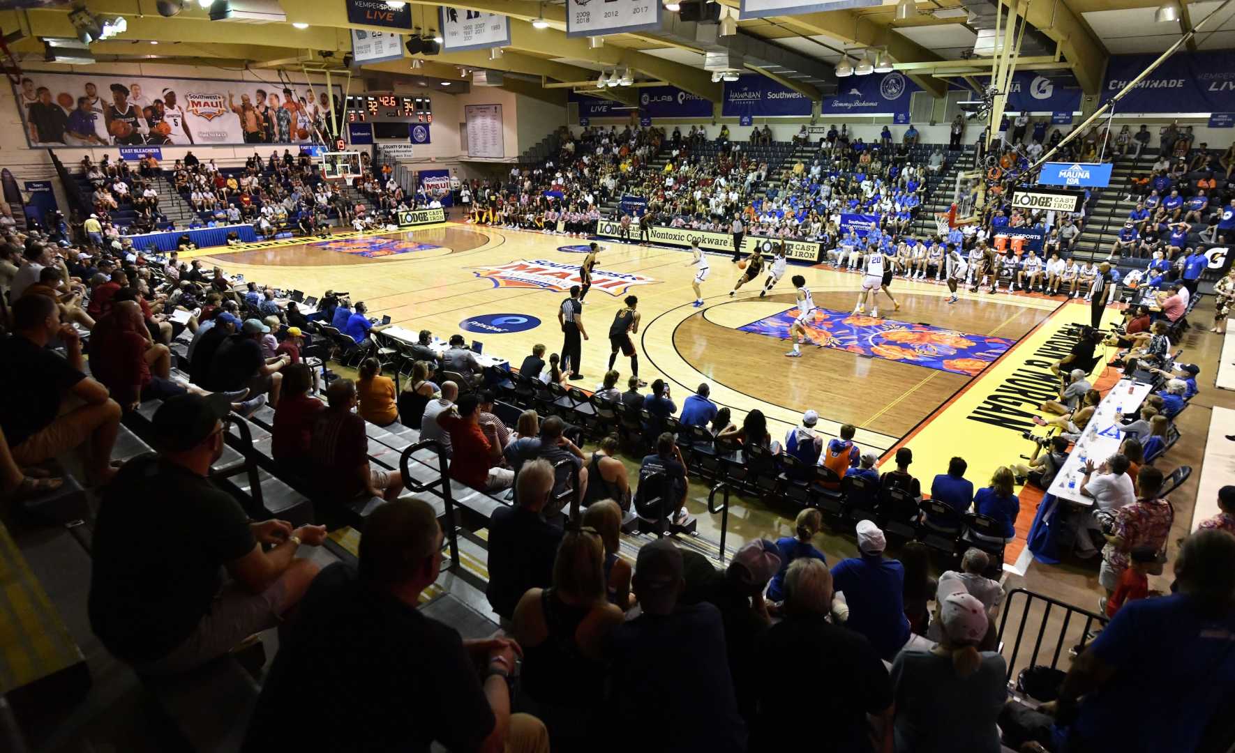 Usc Basketball Lahaina Civic Center