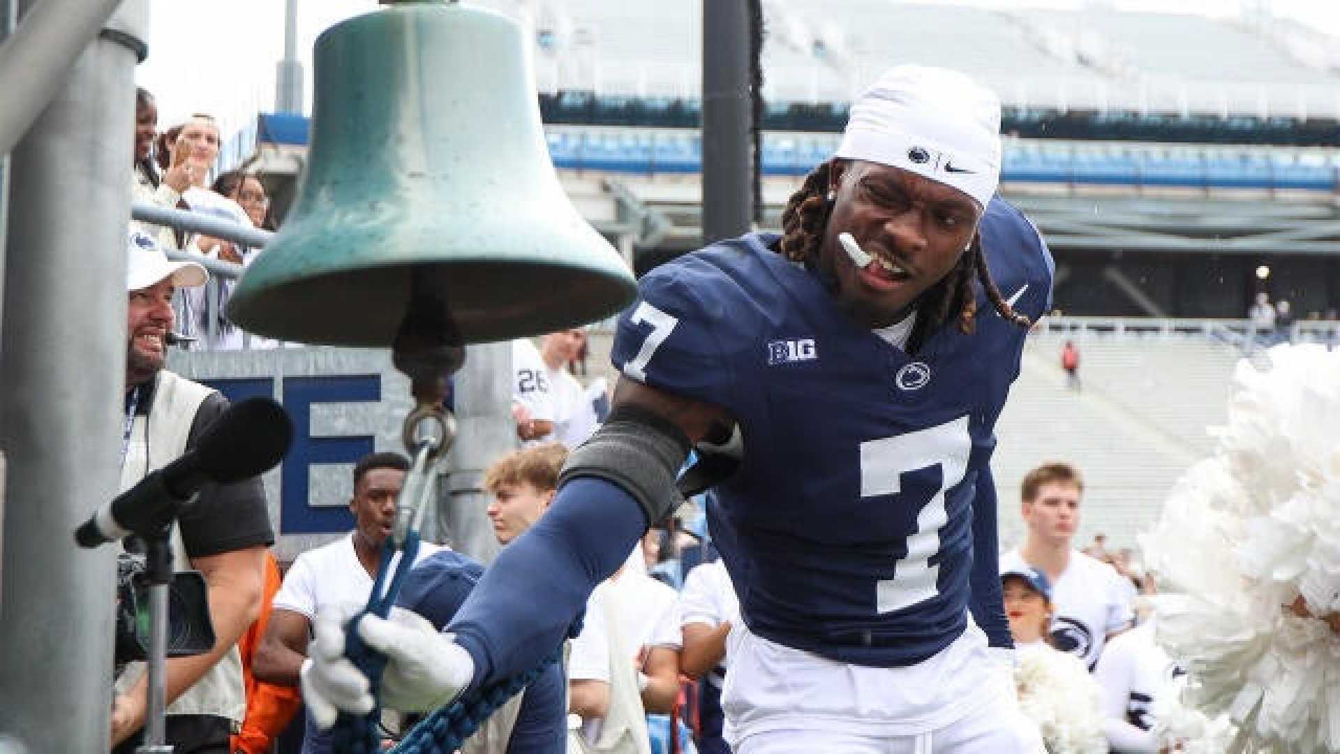 Villanova Wildcats Football Game