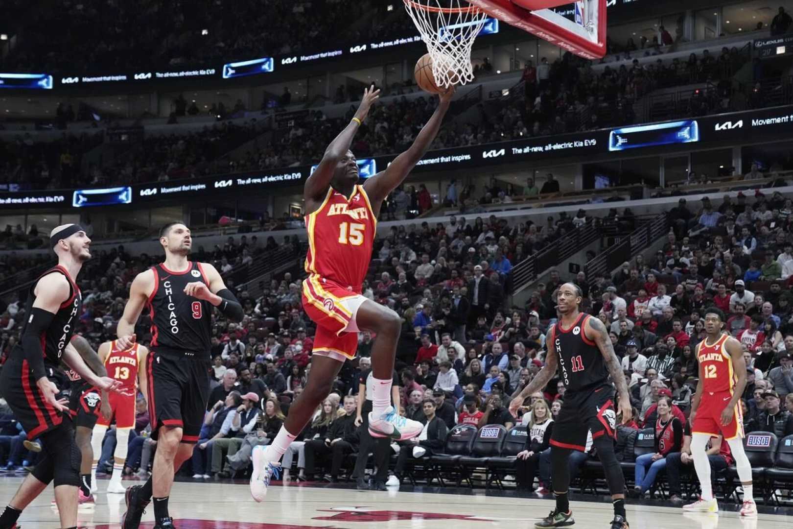 Vít Krejčí Basketball Atlanta Vs. Toronto