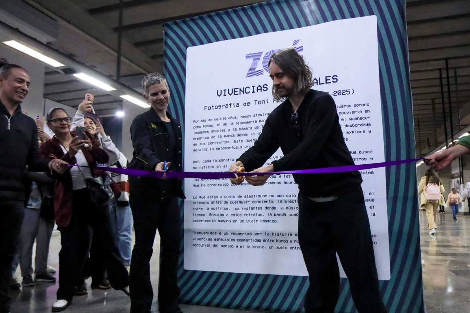 Zoé Band Photo Exhibition Metro Zapata