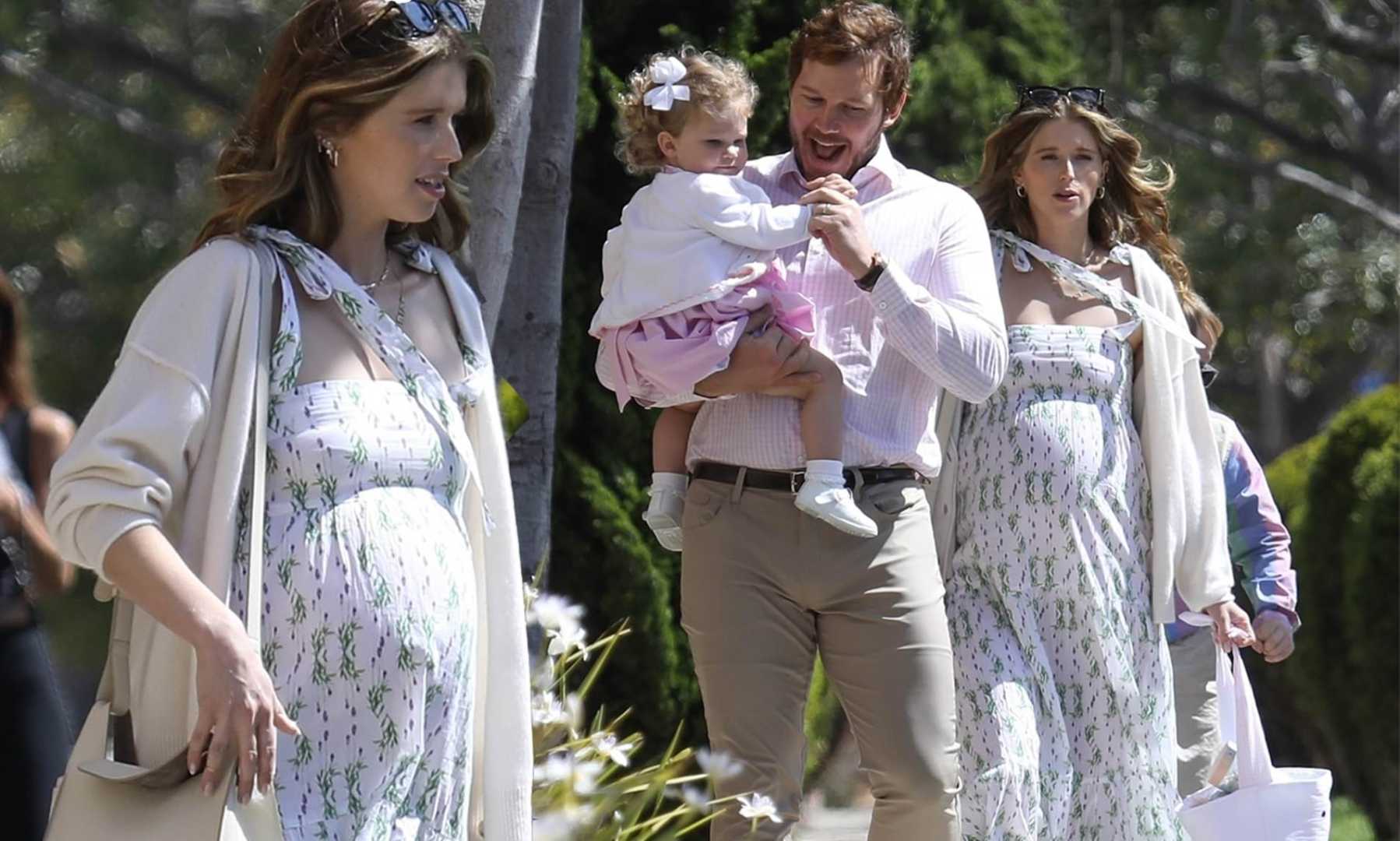 Chris Pratt Katherine Schwarzenegger Family Photo