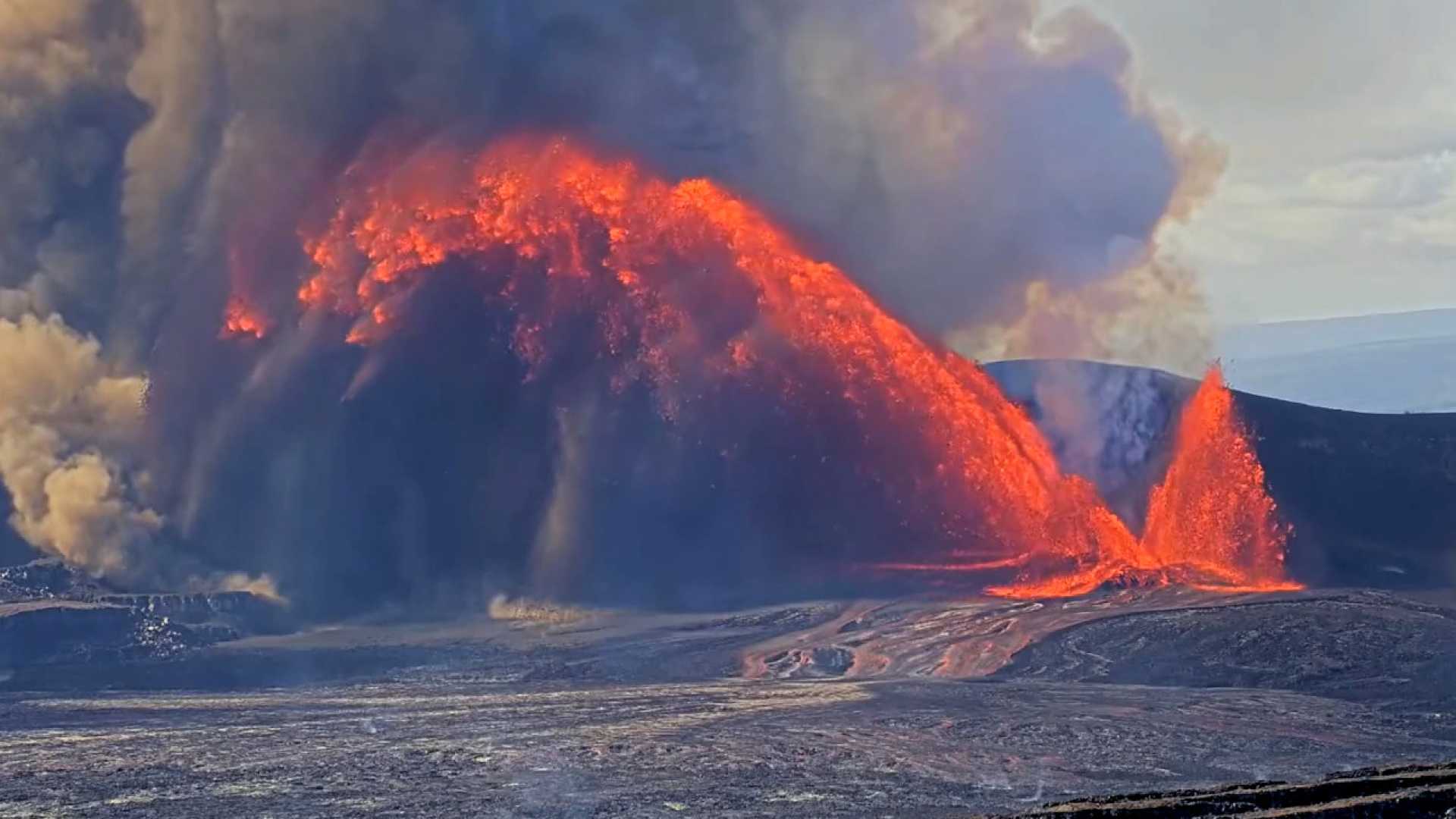 Kilauea Volcano Lava Fountain Destruction