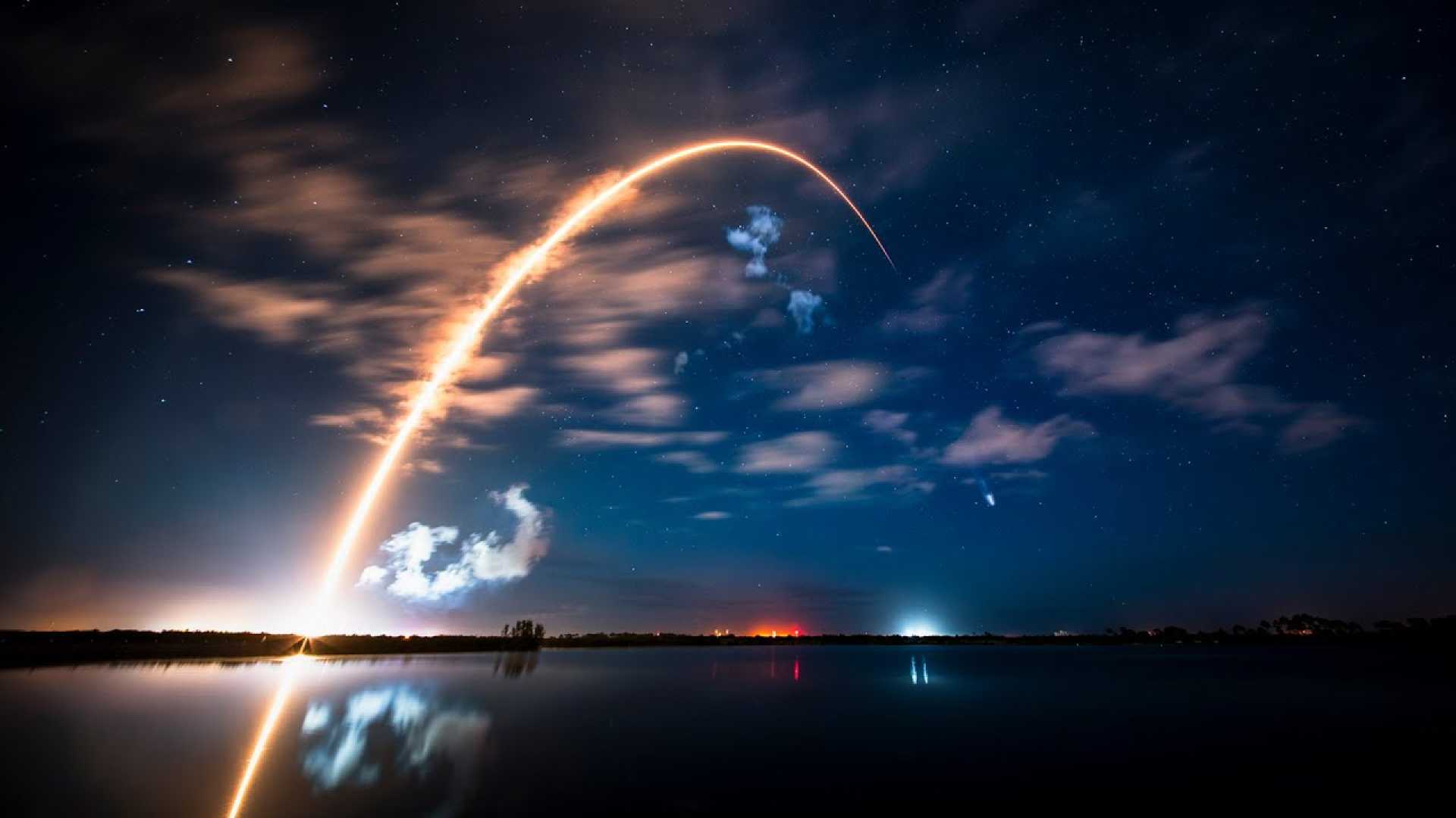 Spacex Falcon 9 Rocket Launch Starlink Satellites