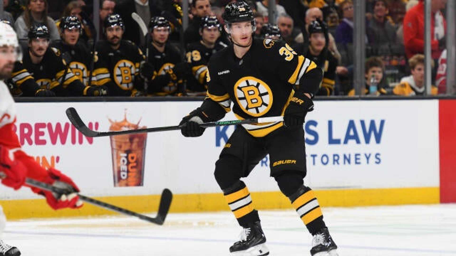 Spencer Knight Blackhawks Hockey