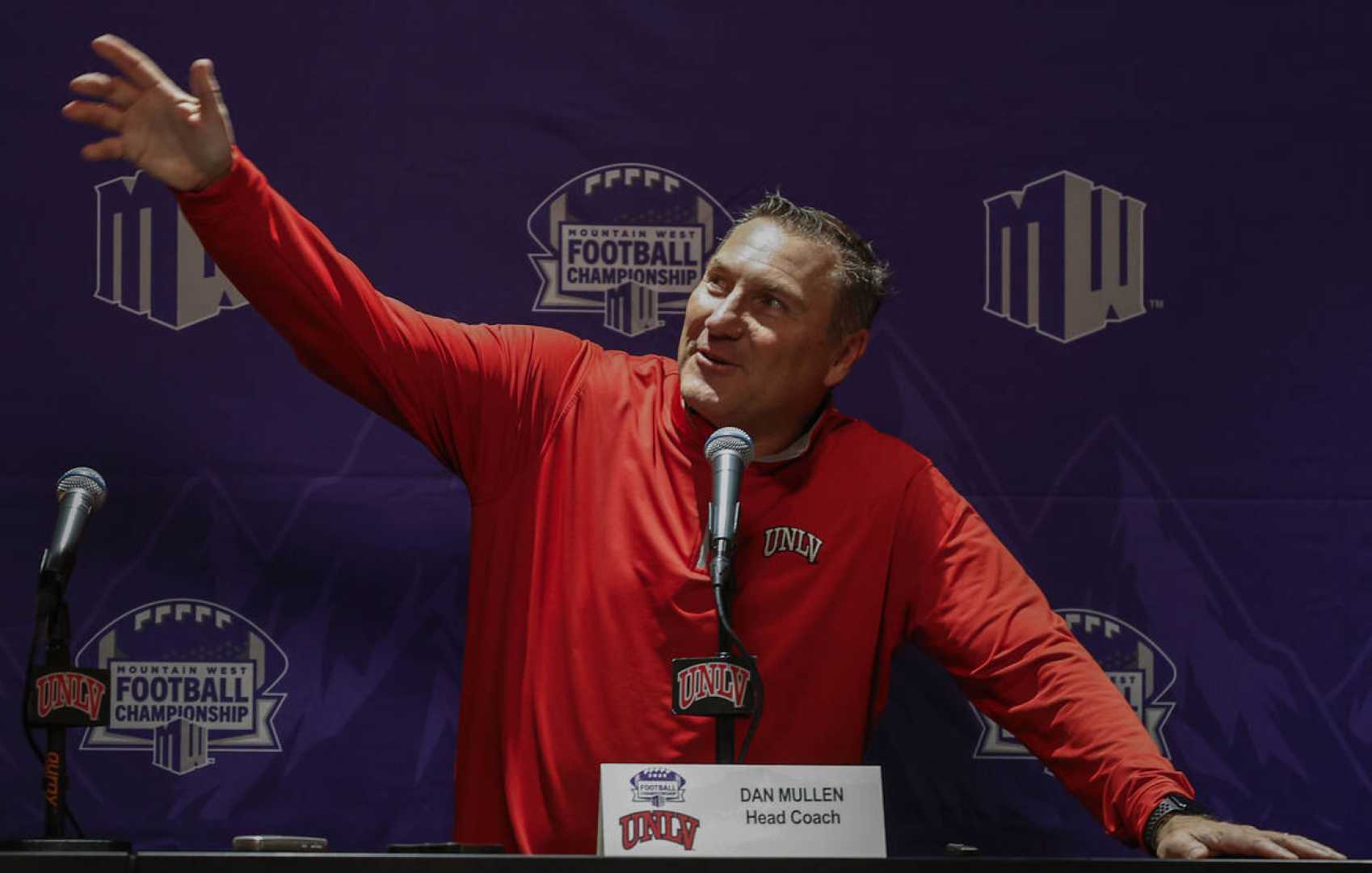 Unlv Rebels Coach Dan Mullen