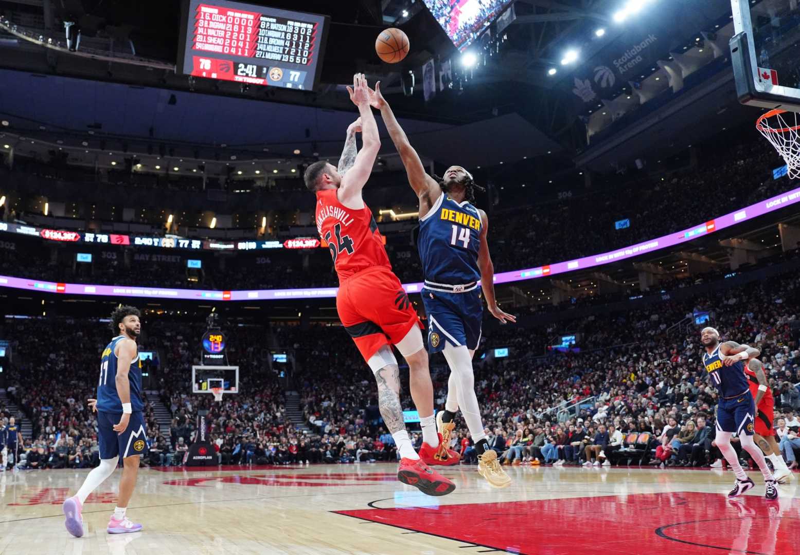 Daron Holmes Ii Basketball