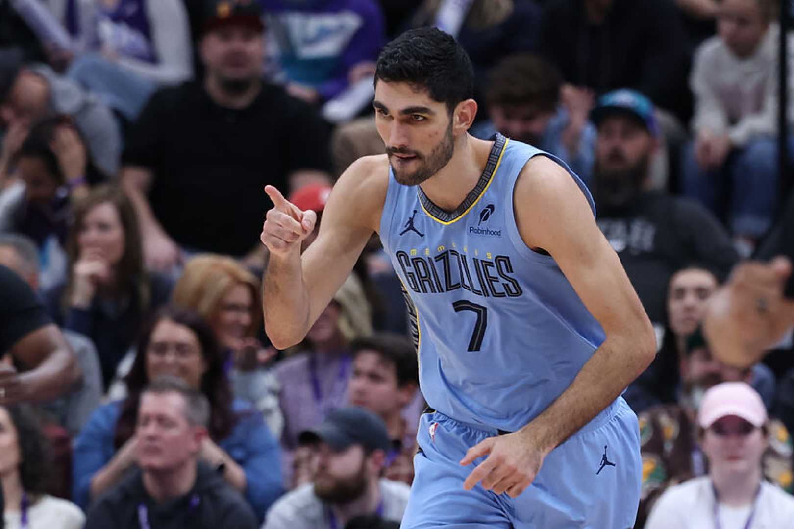 Santi Aldama Basketball Memphis Grizzlies